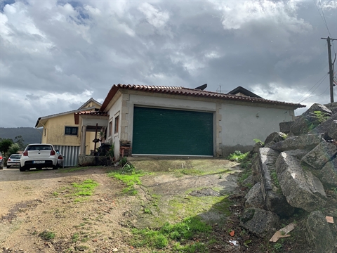 Moradia para Restaurar T1