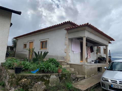 Moradia para Restaurar T1